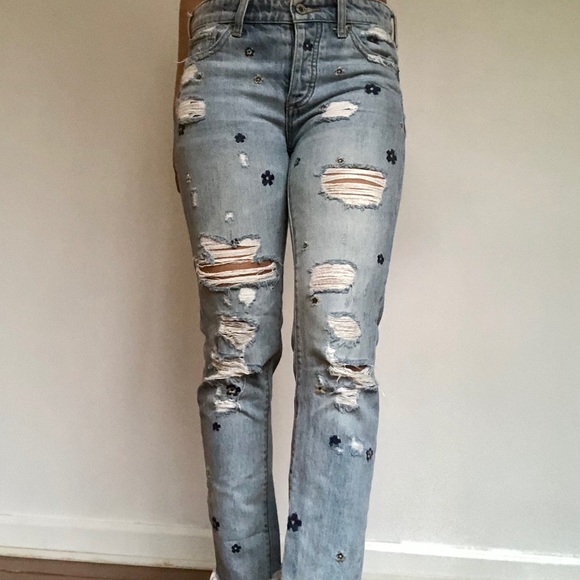 Lucky Brand Flower Embroidered Ripped 